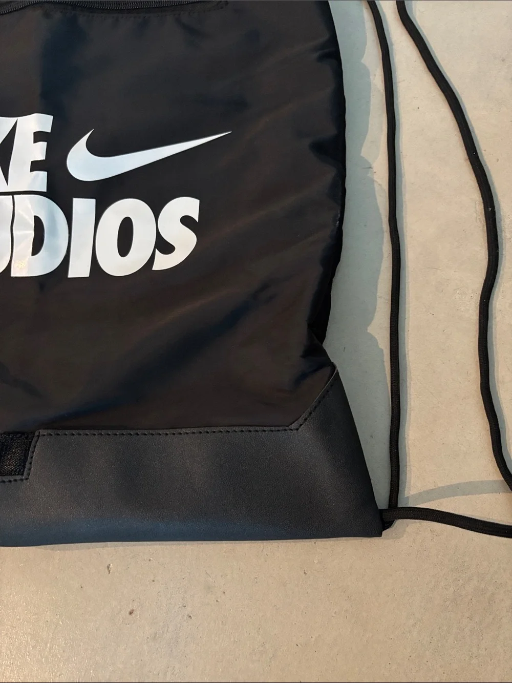 New NIKE Studios Lined Drawstring Backpack - NWOT